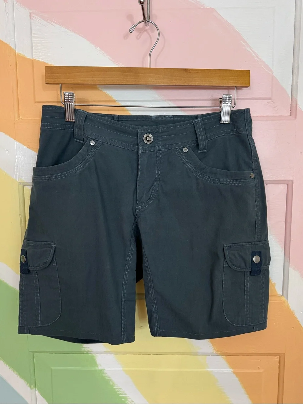 Kuhl Splash 8” Outdoor Hiking Camping Cargo Shorts Sz 4 💚🍄